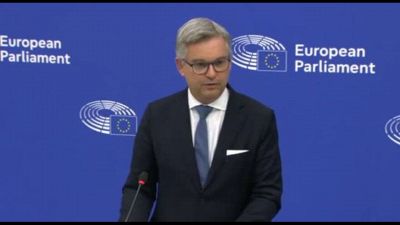 Migranti, Commissione Ue presenta nuovo regolamento su rimpatri