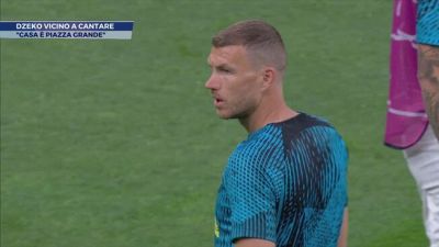 Dzeko vicino a cantare