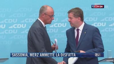 Breaking News delle 21.30 | Sassonia, Merz ammette la disfatta