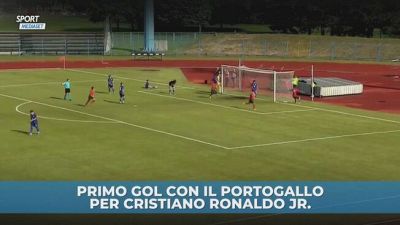 Primo gol per Cristiano Junior col Portogallo. E l'esultanza...