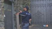 Due ladri nella villa paura per Valentino