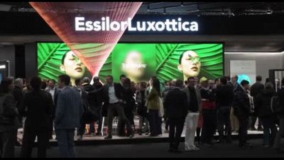 EssilorLuxottica a MIDO: nuove soluzioni per miopia e presbiopia