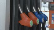 Prezzi dei carburanti finalmente in calo