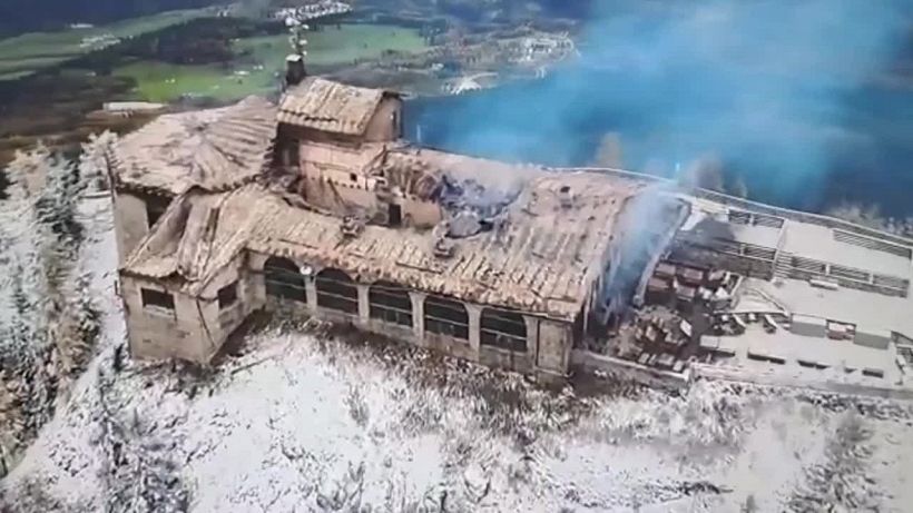 In fiamme il leggendario Nido dell'Aquila di Adolf Hitler