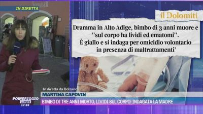 Bimbo di tre anni morto, lividi sul corpo: indagata la madre