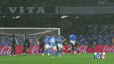 La Lazio vola a Napoli l'Atalanta capolista