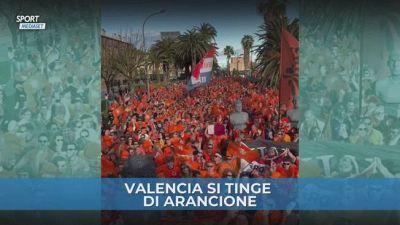La marea orange "invade" Valencia