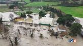 Il maltempo dà tregua ancora fango e frane