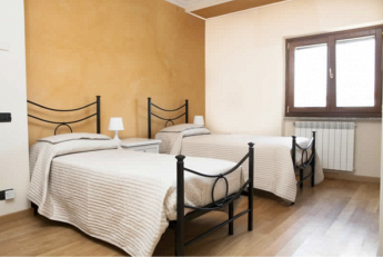 Petali d'Argento Camera Mimosa - Residence per Anziani - Casa di Riposo, Roma Eur, Roma Sud