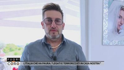 L'Italia che ha paura: "Legati e terrorizzati in casa nostra"