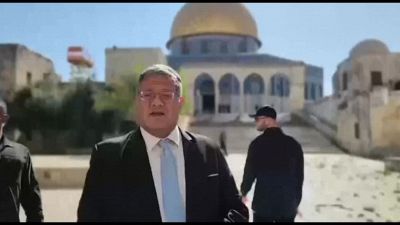 Israele, il nazionalista Ben Gvir sfida Netanyahu pregando ad Al-Aqsa