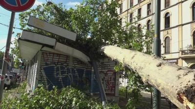 Tra caldo e temporali, una vittima e tre feriti in Lombardia