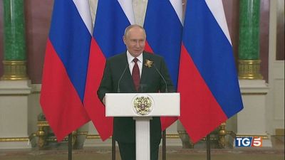Putin: sì al dialogo mediatori a Mosca?