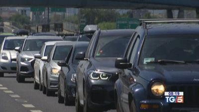 Inizia il controesodo tra caldo e traffico