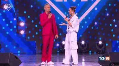 Tra poco su Canale5 Cornetto Battiti Live