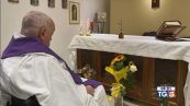 Prima foto del Papa in preghiera al Gemelli