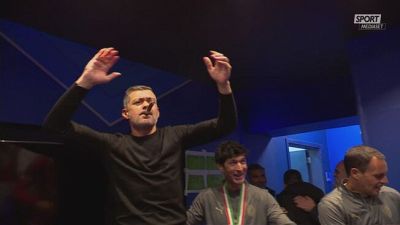 Conceiçao show: balla e fuma il sigaro nello spogliatoio