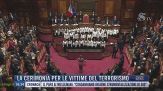 Breaking News delle 17.00 | La cerimonia per le vittime del terrorismo