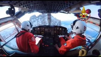 Spettacolare salvataggio di due alpinisti a 3.700 metri di quota