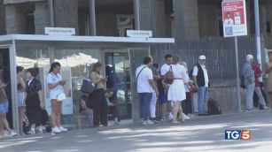 Le città ripartono prime scuole aperte