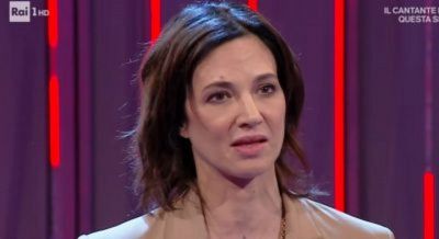 Viola bacia tutti, Asia Argento, i tre uomini della sua vita