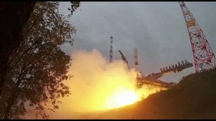 Russia, razzo Soyuz porta in orbita un satellite militare segreto