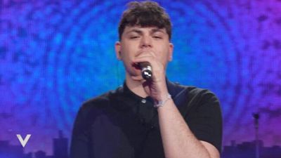 Petit canta "Mezzanotte"