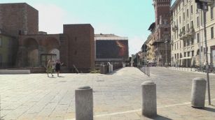Milano e la Caporetto delle "piazze tattiche" diventate "isole di calore"