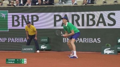 Sinner contro Djokovic, Musetti all'assalto di Alcaraz