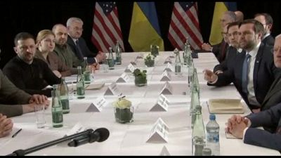 Vance attacca l'Europa. Zelensky: Ucraina vuole garanzie di sicurezza