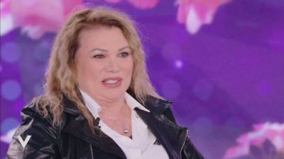 Serena Grandi: l'intervista integrale