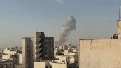 Esplosioni e colonne di fumo su Teheran