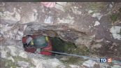 Bloccato a 120 metri salvo lo speleologo