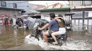Filippine, strade sommerse a Pampanga: "Non resta più nulla"