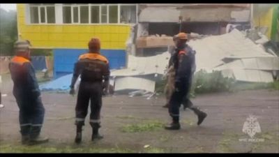 Forte sisma a largo delle Kamchatka, allerte tsunami nel Pacifico