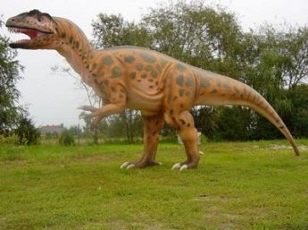 Dinosauri raf statue vetroresina monica del garda