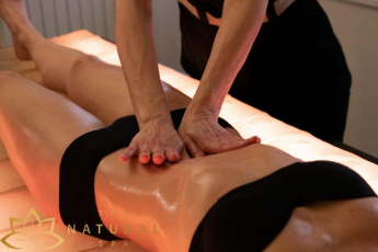 THE NATURAL SPA massaggio relax