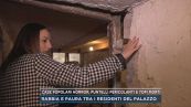 Case popolari horror, puntelli pericolanti e topi morti