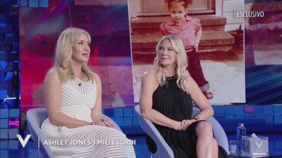 Ashley Jones e gli inizi
