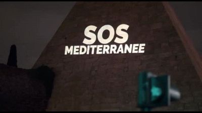 Migranti, a Roma Sos sonoro e luminoso sui monumenti per il 3 ottobre