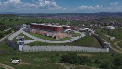 Gli stranieri "deportati" dal governo socialista danese