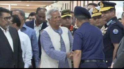 Bangladesh, Muhammad Yunus è atterrato a Dacca