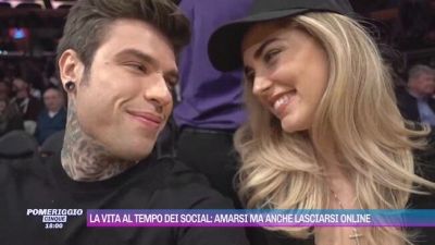 La vita al tempo dei social: amarsi ma anche lasciarsi online