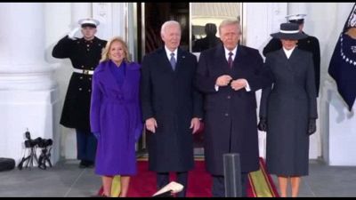 Biden accoglie Trump alla Casa Bianca prima dell'insediamento