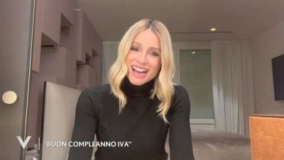 Buon compleanno Iva Zanicchi: gli auguri di Michelle Hunziker, Cristiano Malgioglio e Bianca Atzei