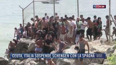 Breaking News delle 21.30 | Ceuta, Italia sospende Schengen con la Spagna