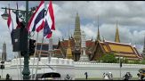 Thailandia, addio alla principessa Bha. Una folla le rende omaggio
