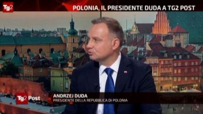 Il presidente polacco Andrzej Sebastian Duda a Tg2 Post