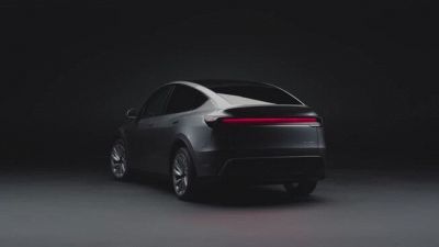 Tesla Model Y restyling 2025: le novità