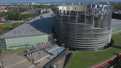 L'esercito comune europeo, favorevoli e contrari